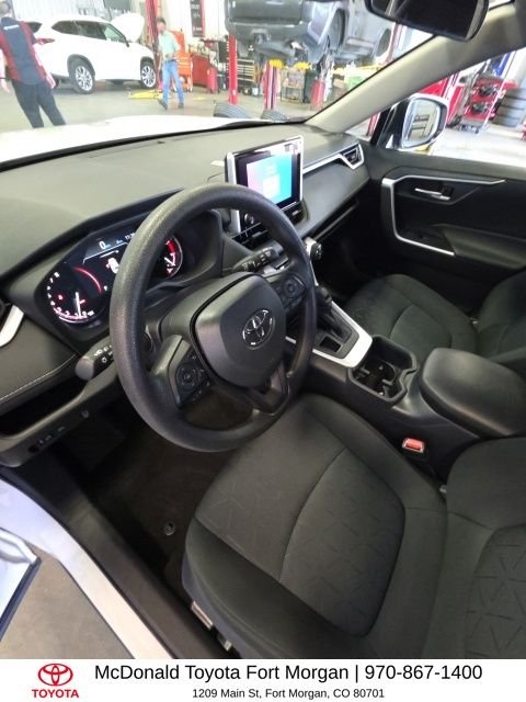 Used 2025 White Toyota XLE image 12