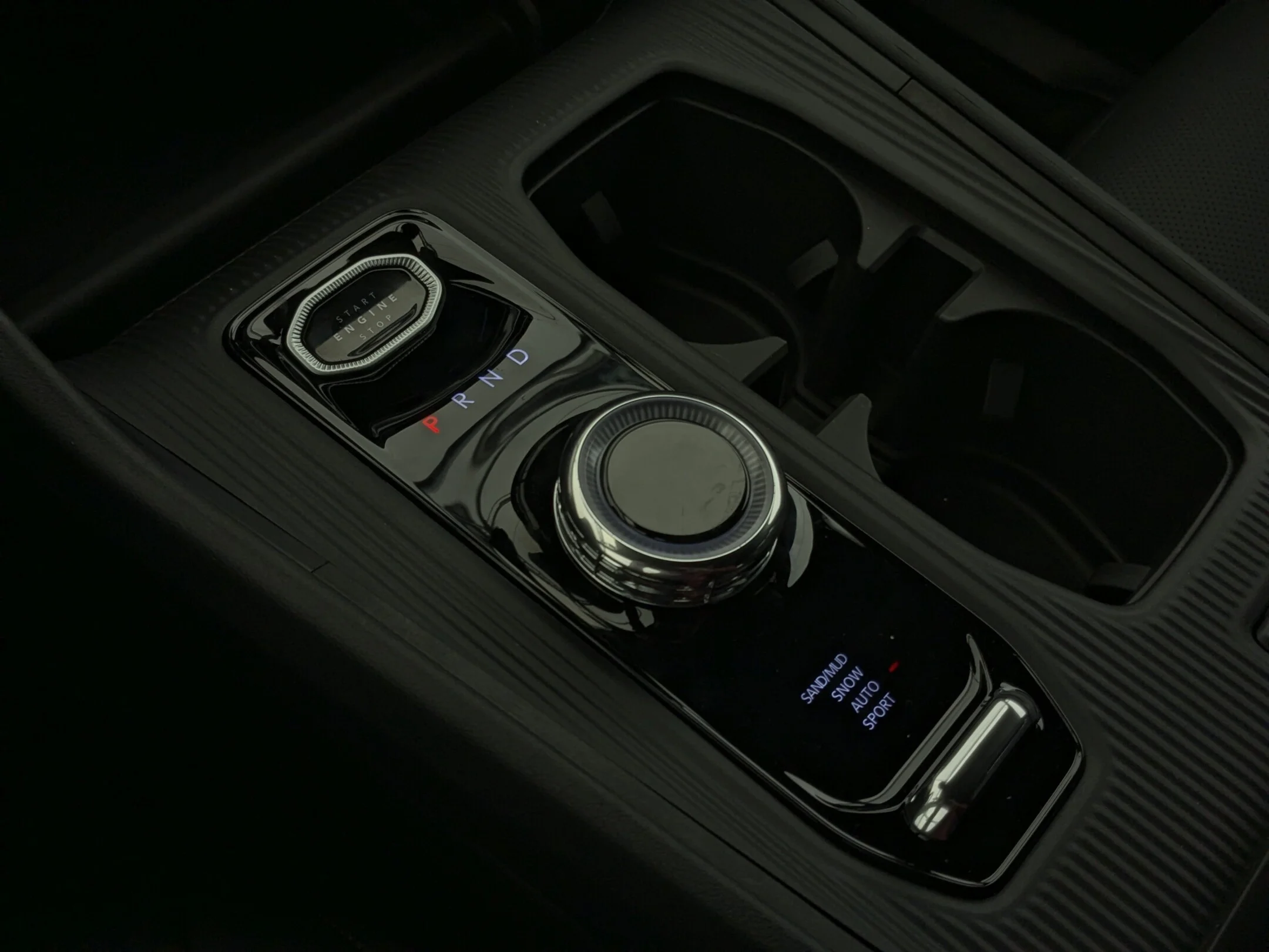 New 2026 Black Jeep Limited - - Hybrid - Dual-Pane Pano Sunroof - Capri Leatherette - Power Liftgate & More! image 20