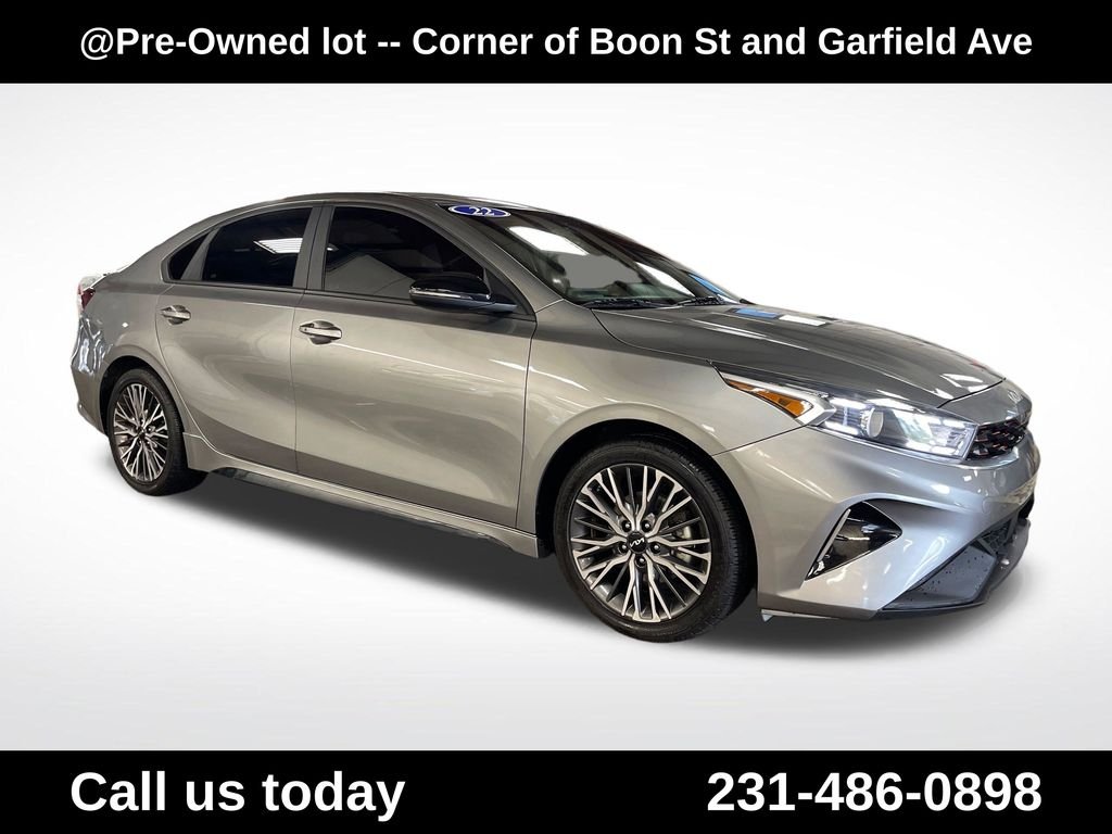 Used 2022 Gray Kia GT-Line image 7