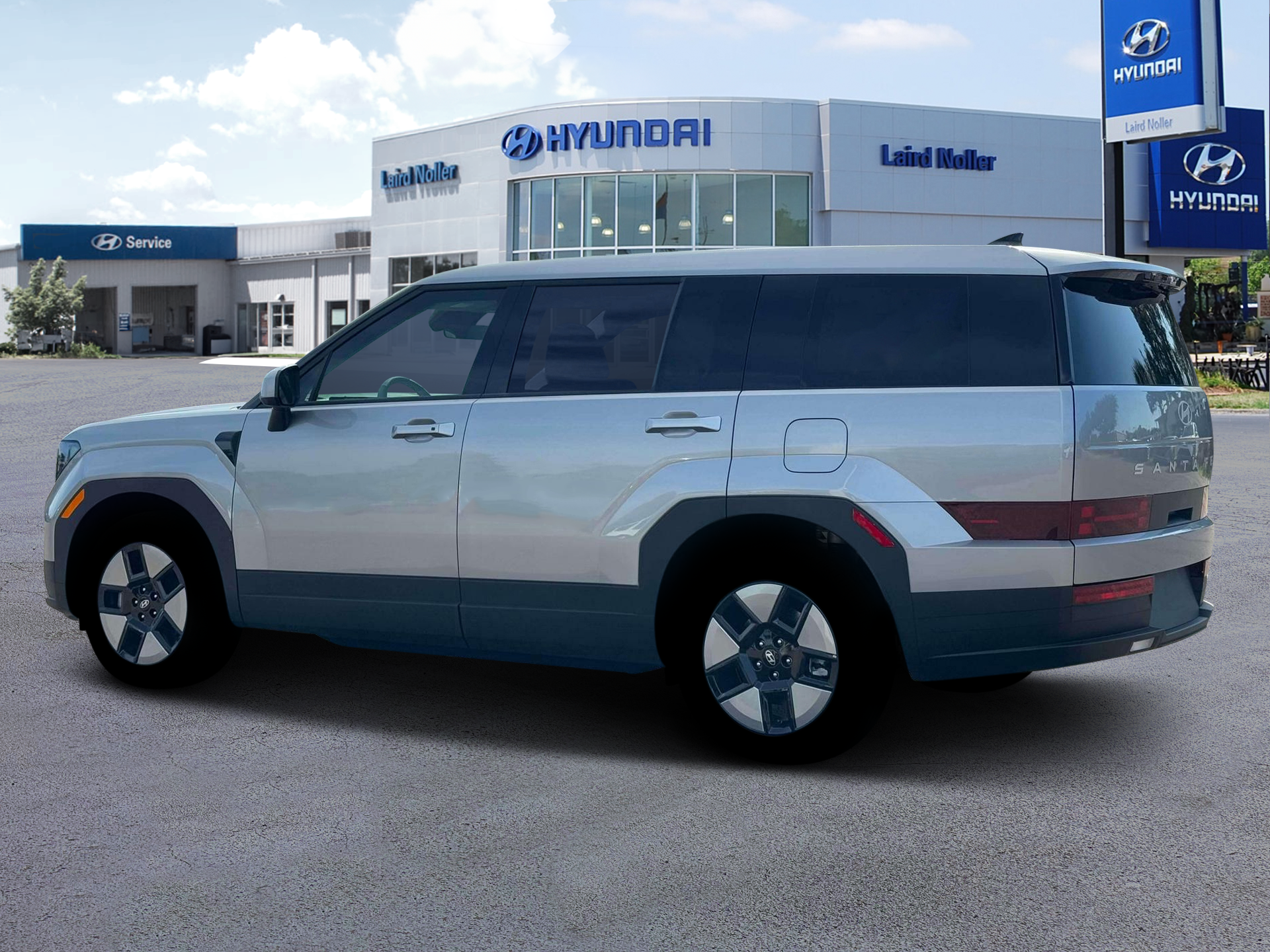 View vehicle photo 4