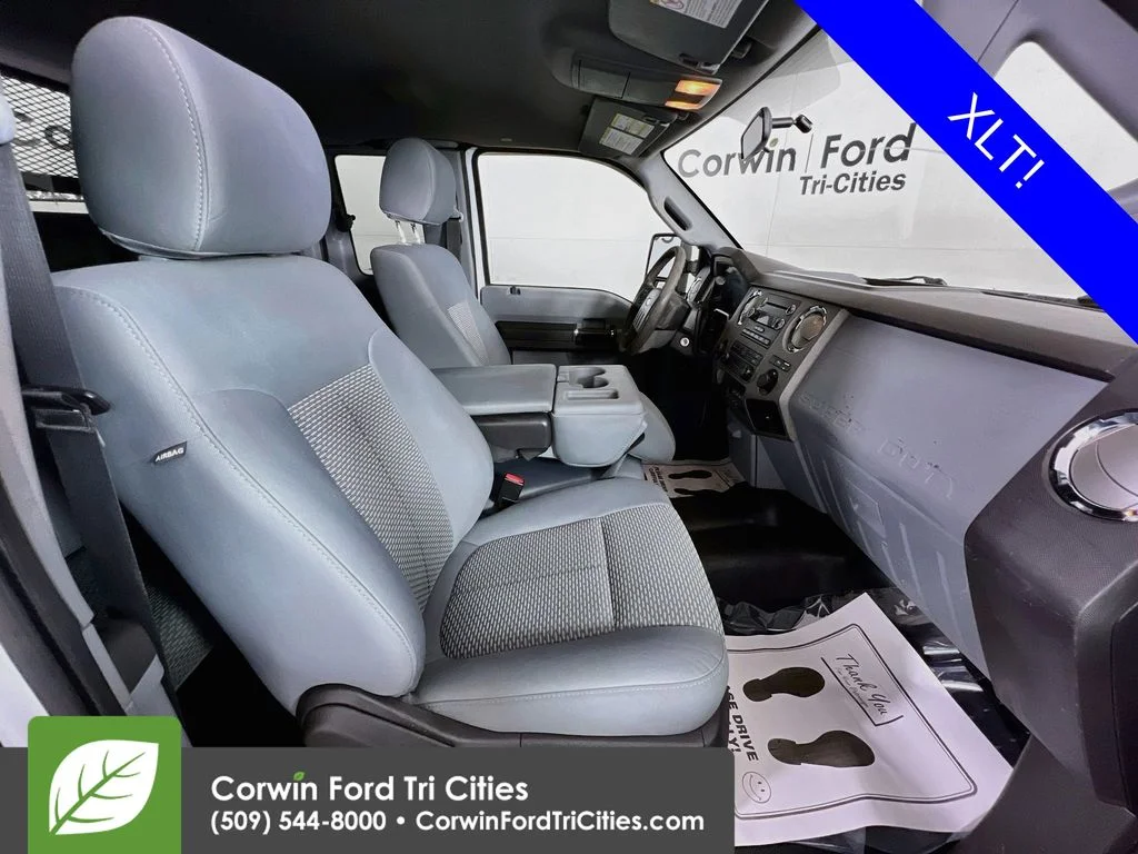Used 2012 Oxford White Ford XLT image 17