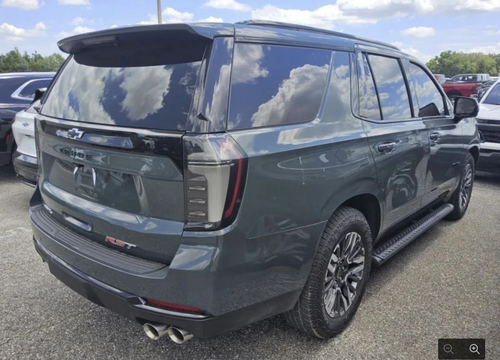 Used 2025 Gray Chevrolet RST image 4