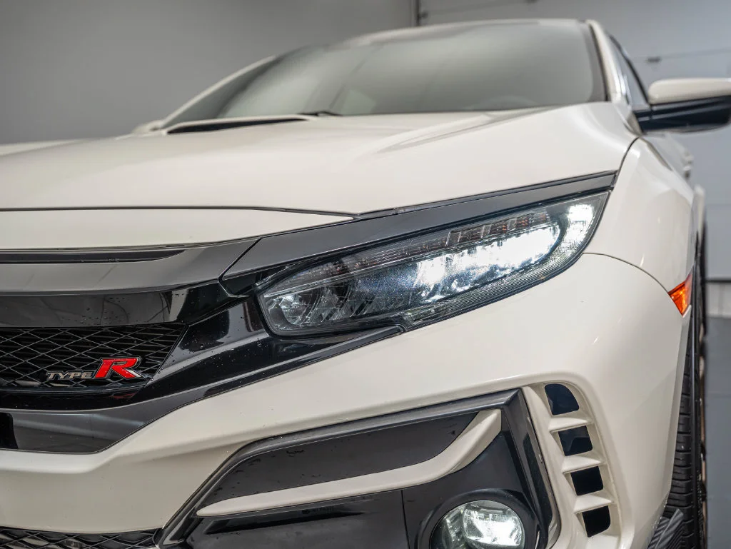 Used 2021 White Honda Touring image 13