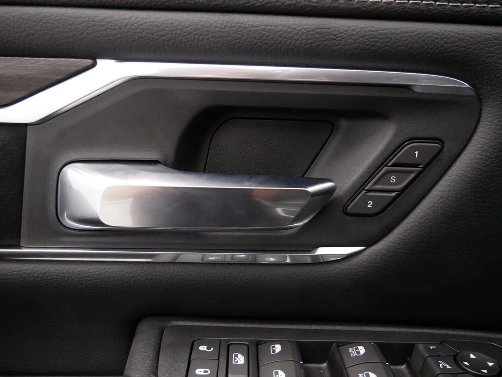 New 2026 Forged Blue Metallic Exterior Paint Ram Laramie image 20