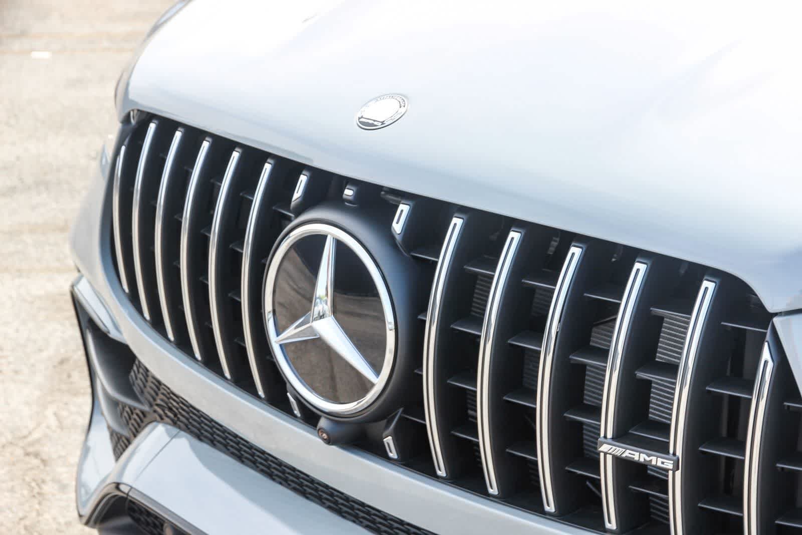 New 2026 MANUFAKTUR Alpine Grey Mercedes-Benz AMG® GLE 63 S image 9