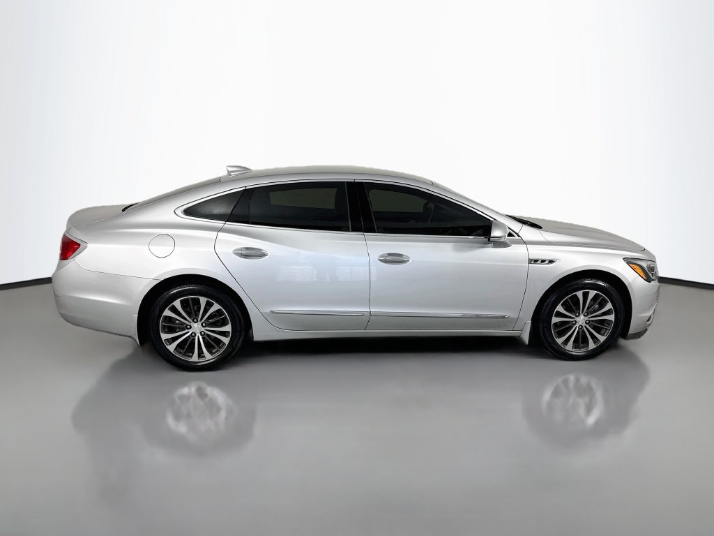 2017 Buick LaCrosse Essence - Photo 8