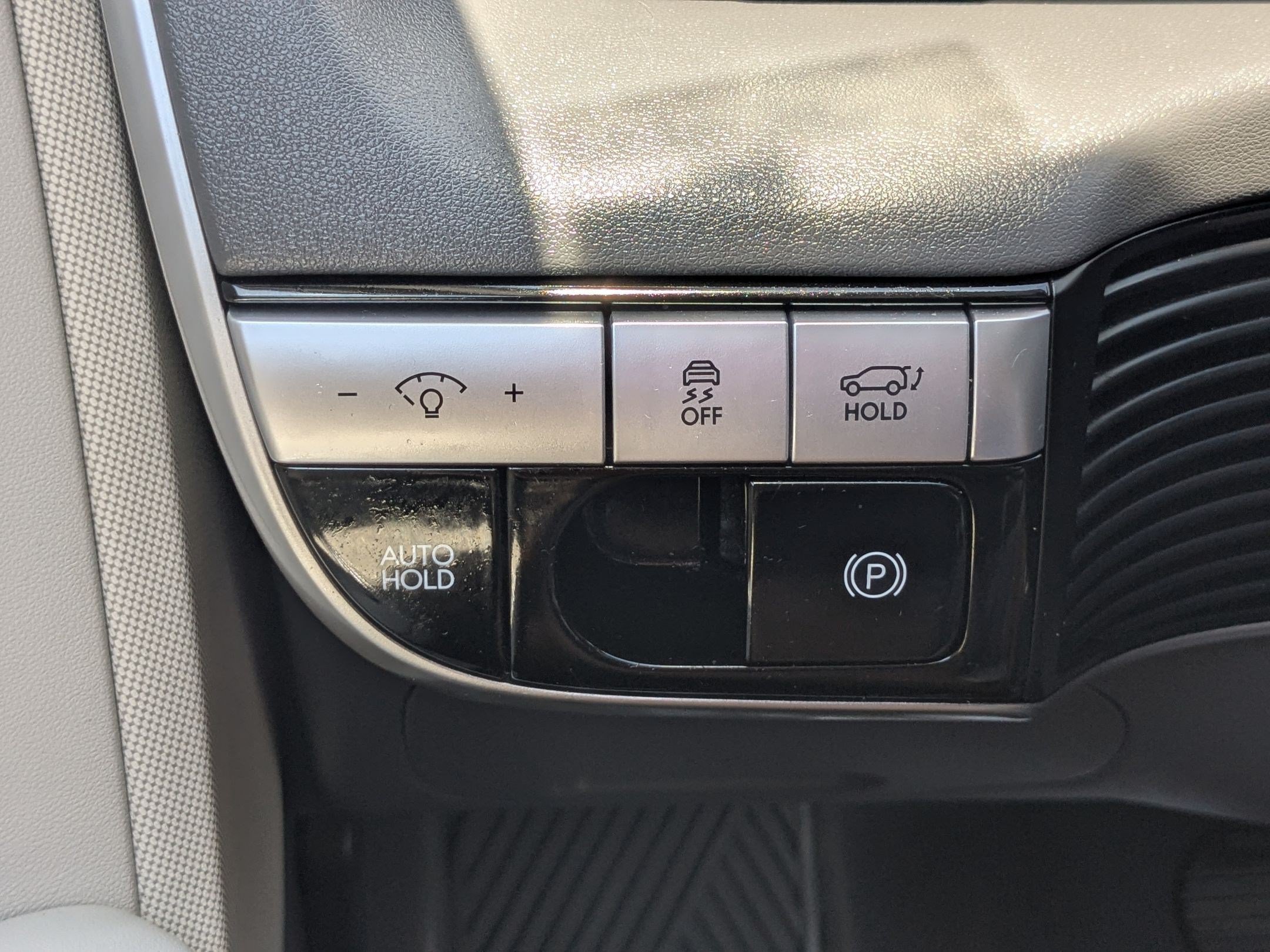 Certified Used 2023 White Hyundai SEL image 19