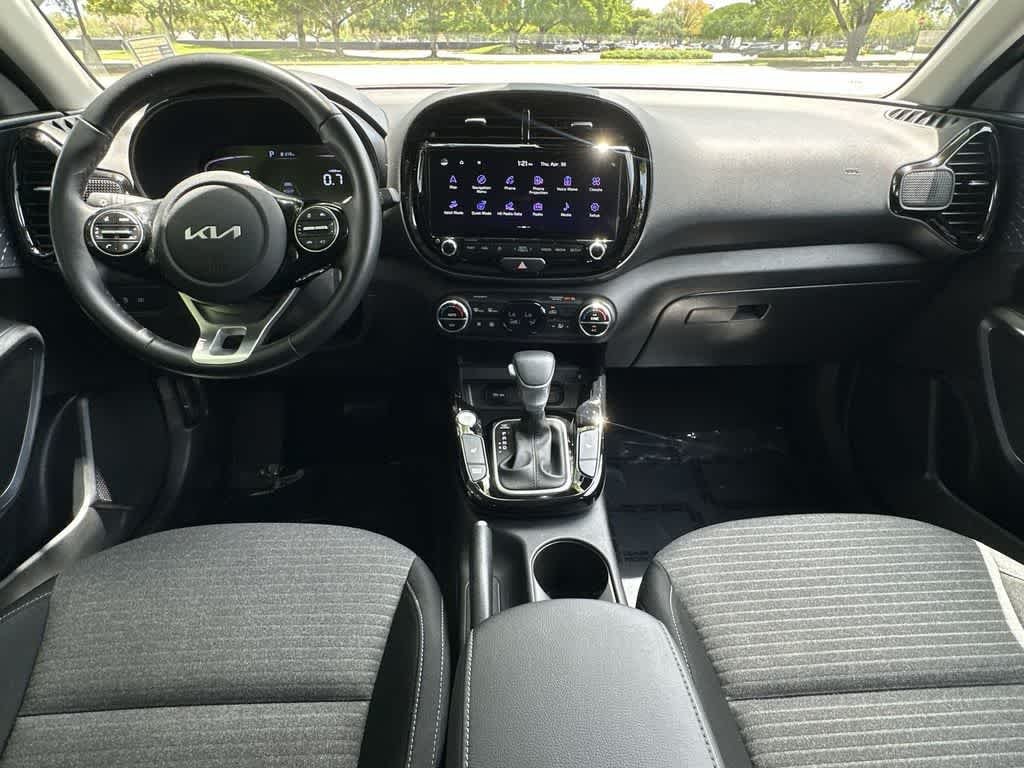 Used 2023 Gravity Gray Kia EX image 24