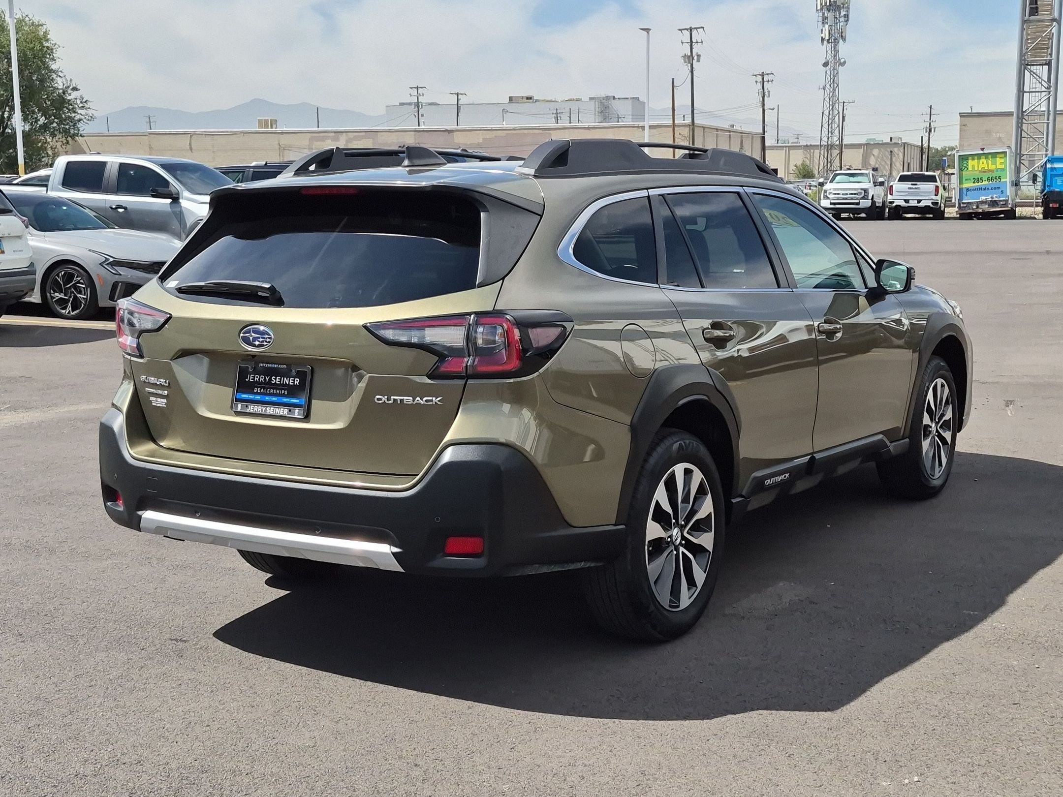 Used 2024 Autumn Green Metallic Subaru Limited image 6