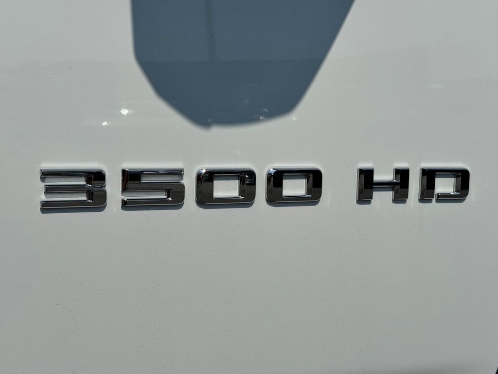 2024 Chevrolet Silverado 3500HD LT - Photo 22