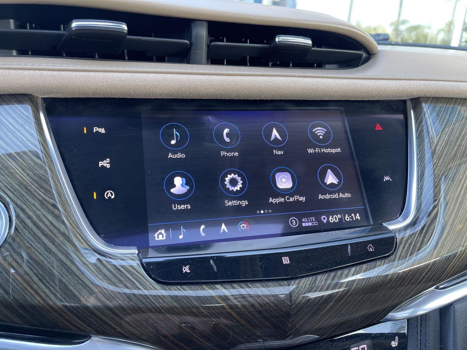 Used 2020 CRYSTAL WHITE TRICOAT Cadillac AWD Sport image 31