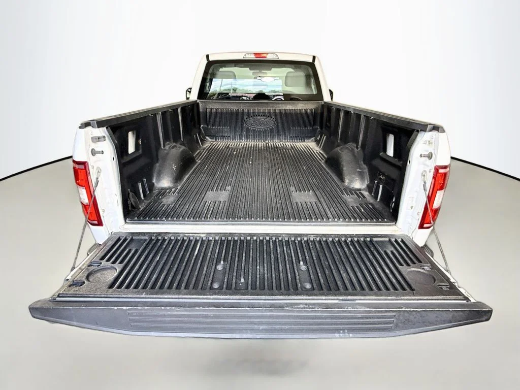 Used 2018 Oxford White Ford XL image 22