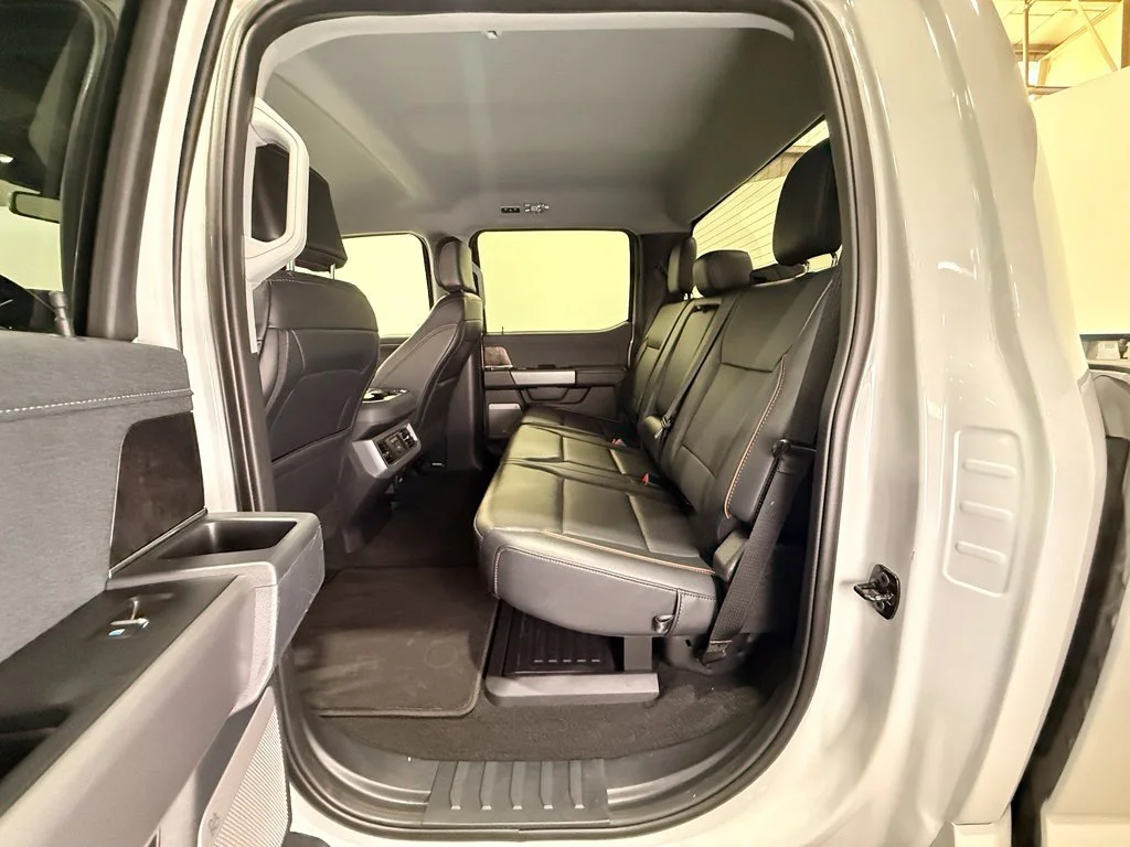 Used 2025 White Ford Lariat image 16