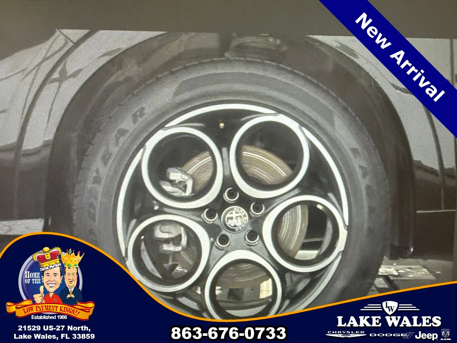 Used 2025 Black Alfa Romeo Base image 17