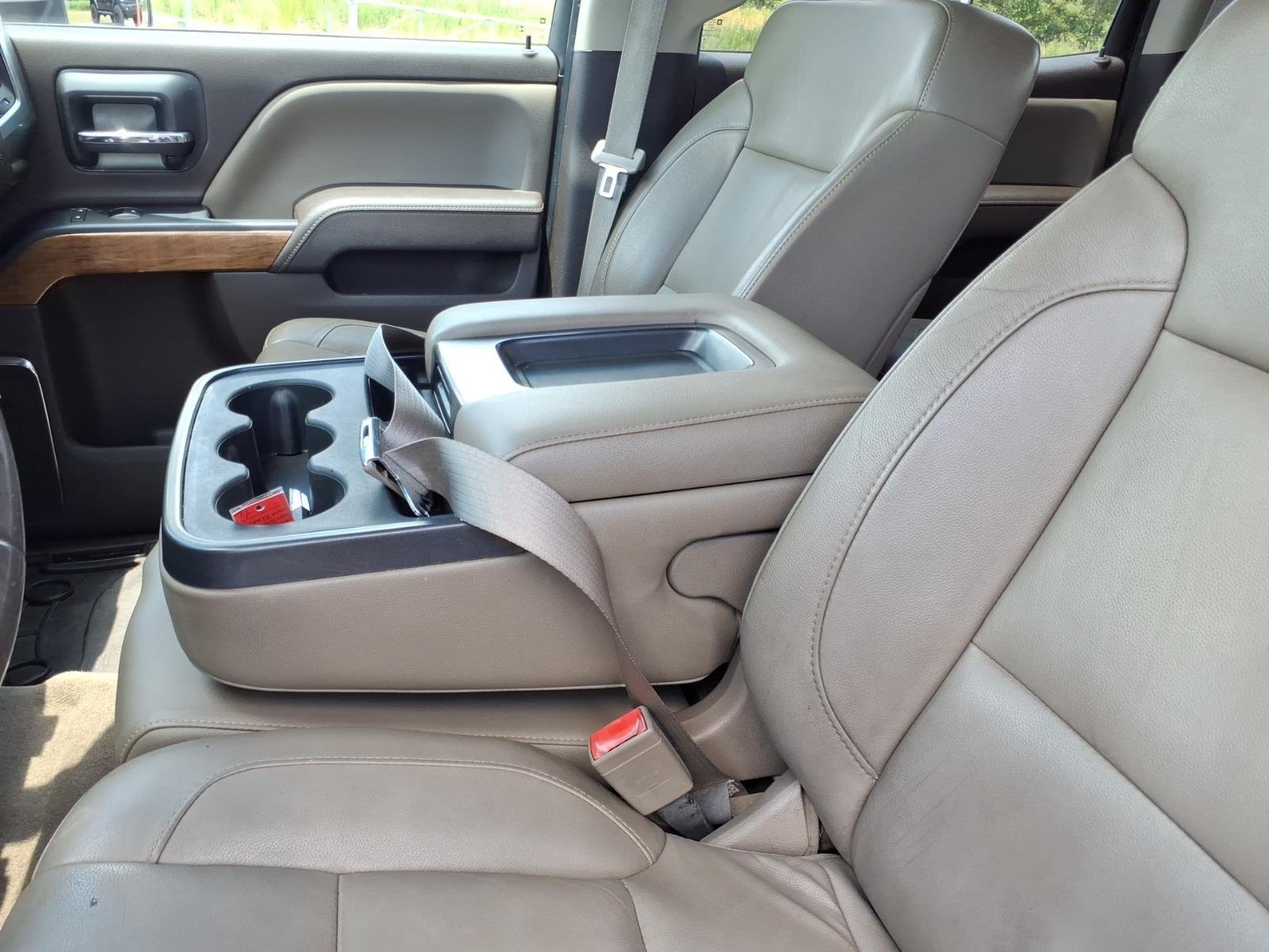 Used 2015 Summit White Chevrolet LTZ image 22