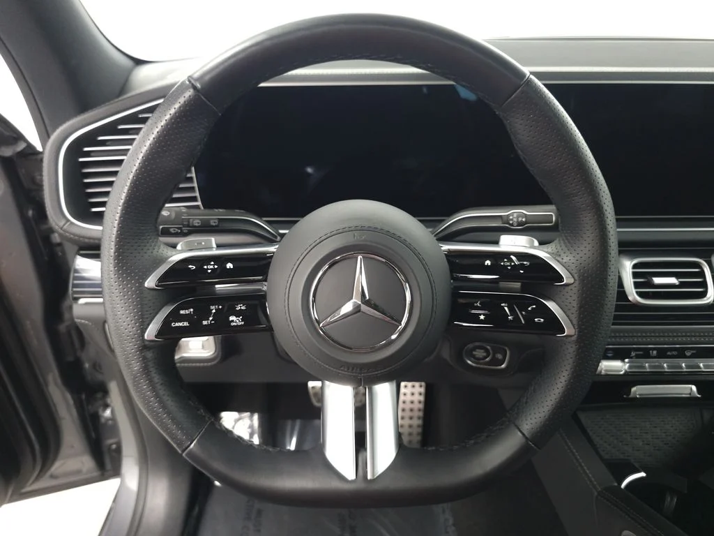 Certified Used 2025 Selenite Gray Metallic Mercedes-Benz GLS 450 image 12