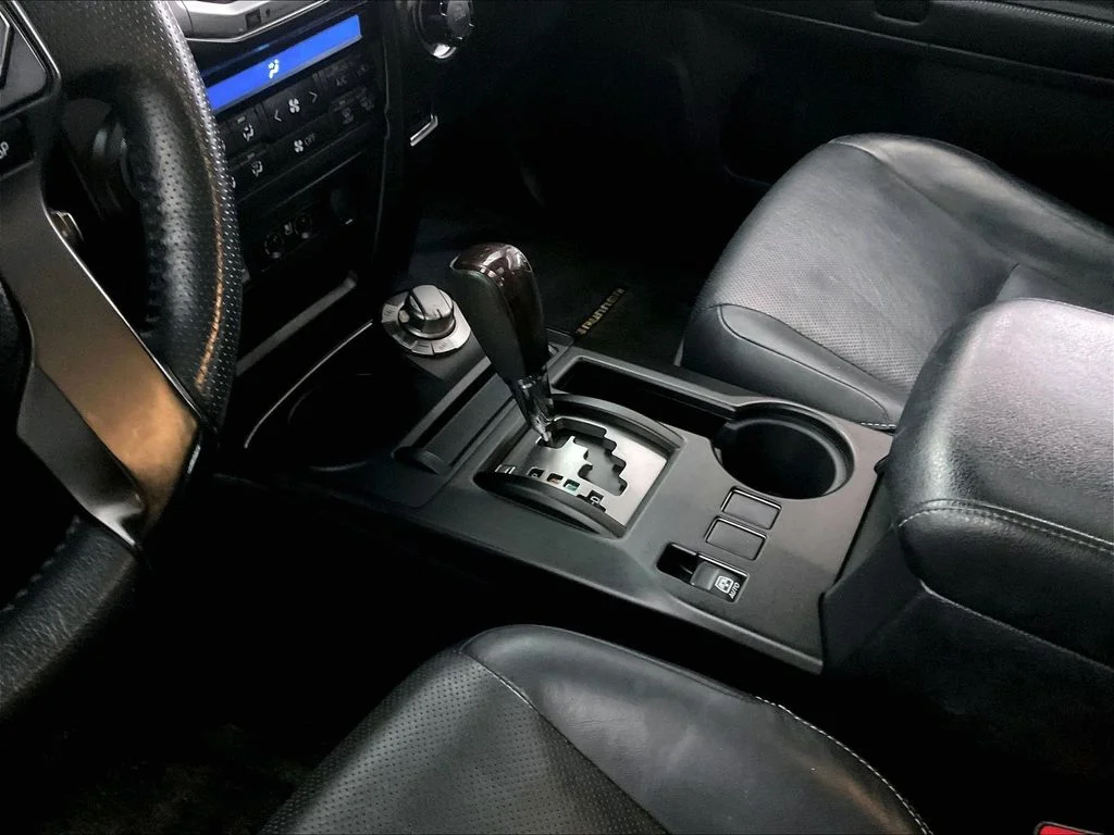 Used 2015 Black Toyota Limited image 19