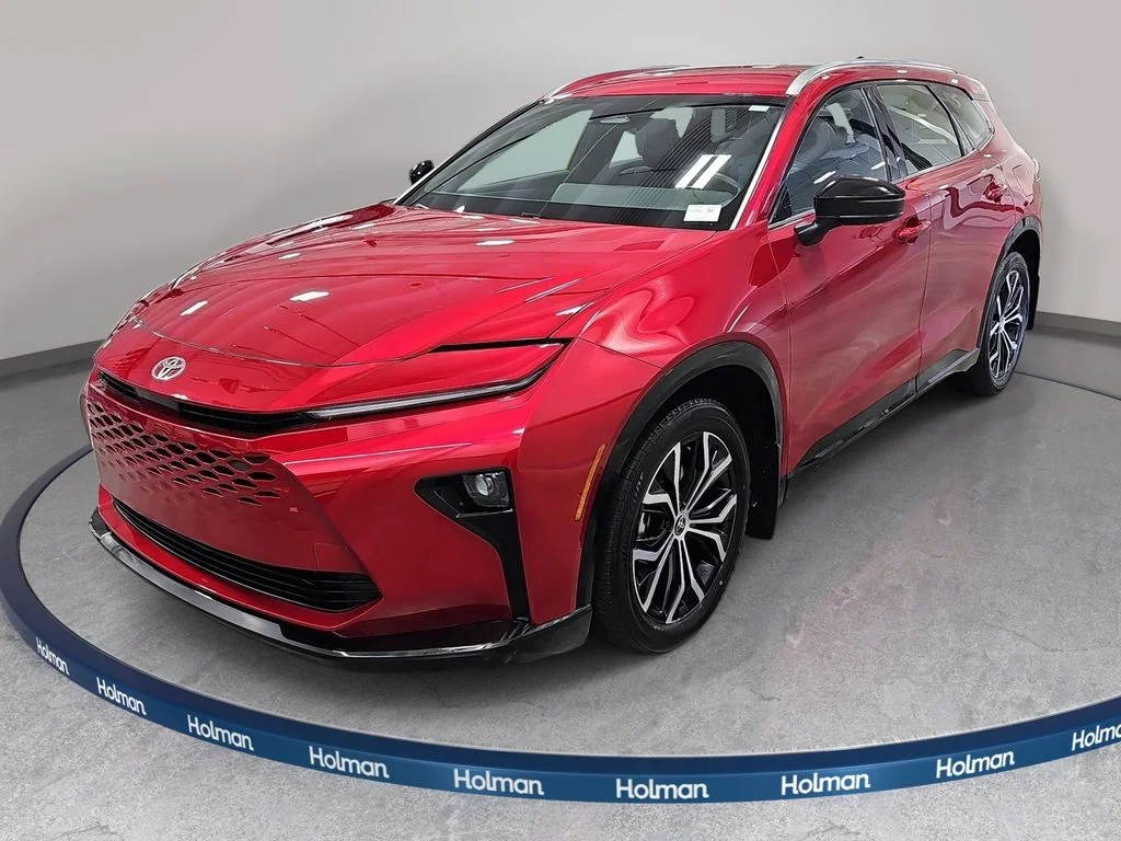 Used 2025 Red Toyota XLE image 1