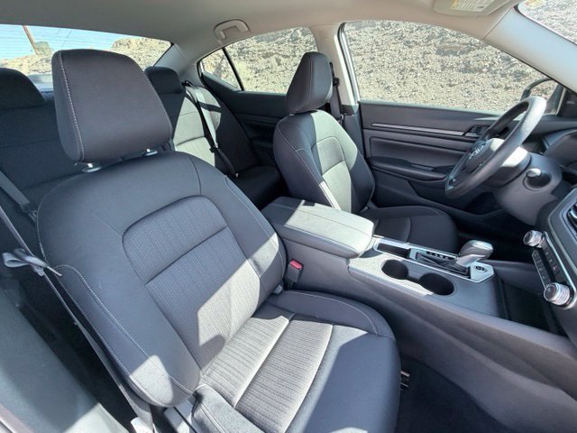 2025 Nissan Altima S - Photo 27