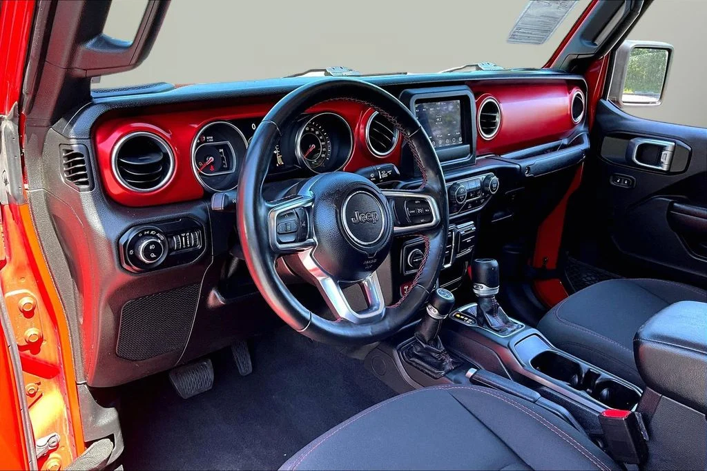 Used 2021 Red Jeep Rubicon image 18