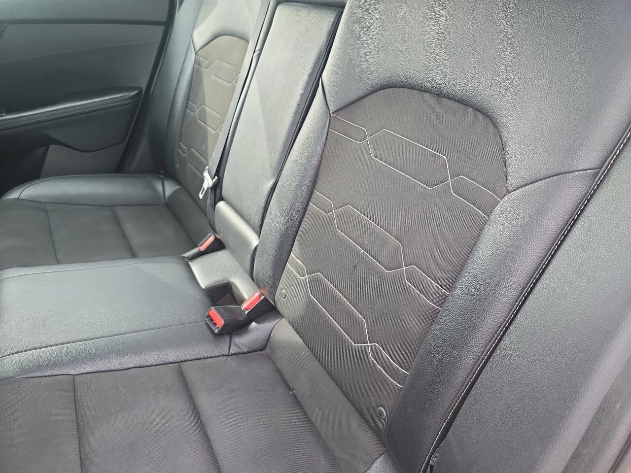 Used 2021 Orange Kia GT-Line image 27