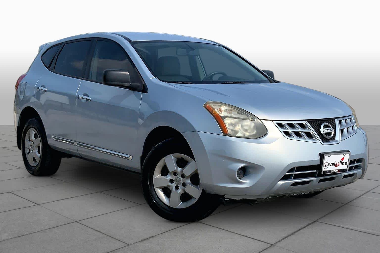 Used 2014 Frosted Steel Nissan S image 3