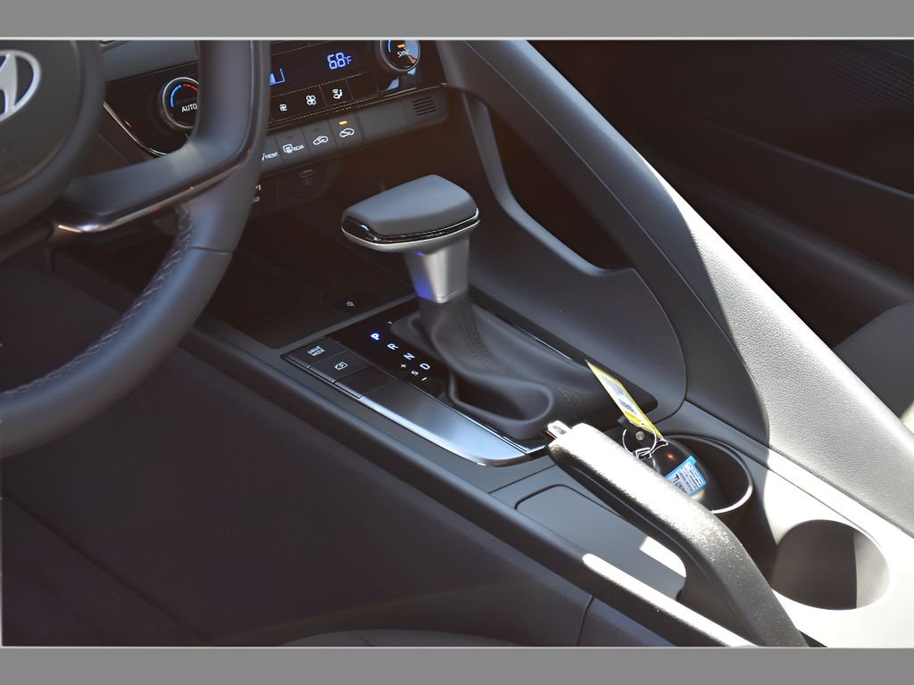2026 Hyundai Elantra SEL Sport - Photo 24