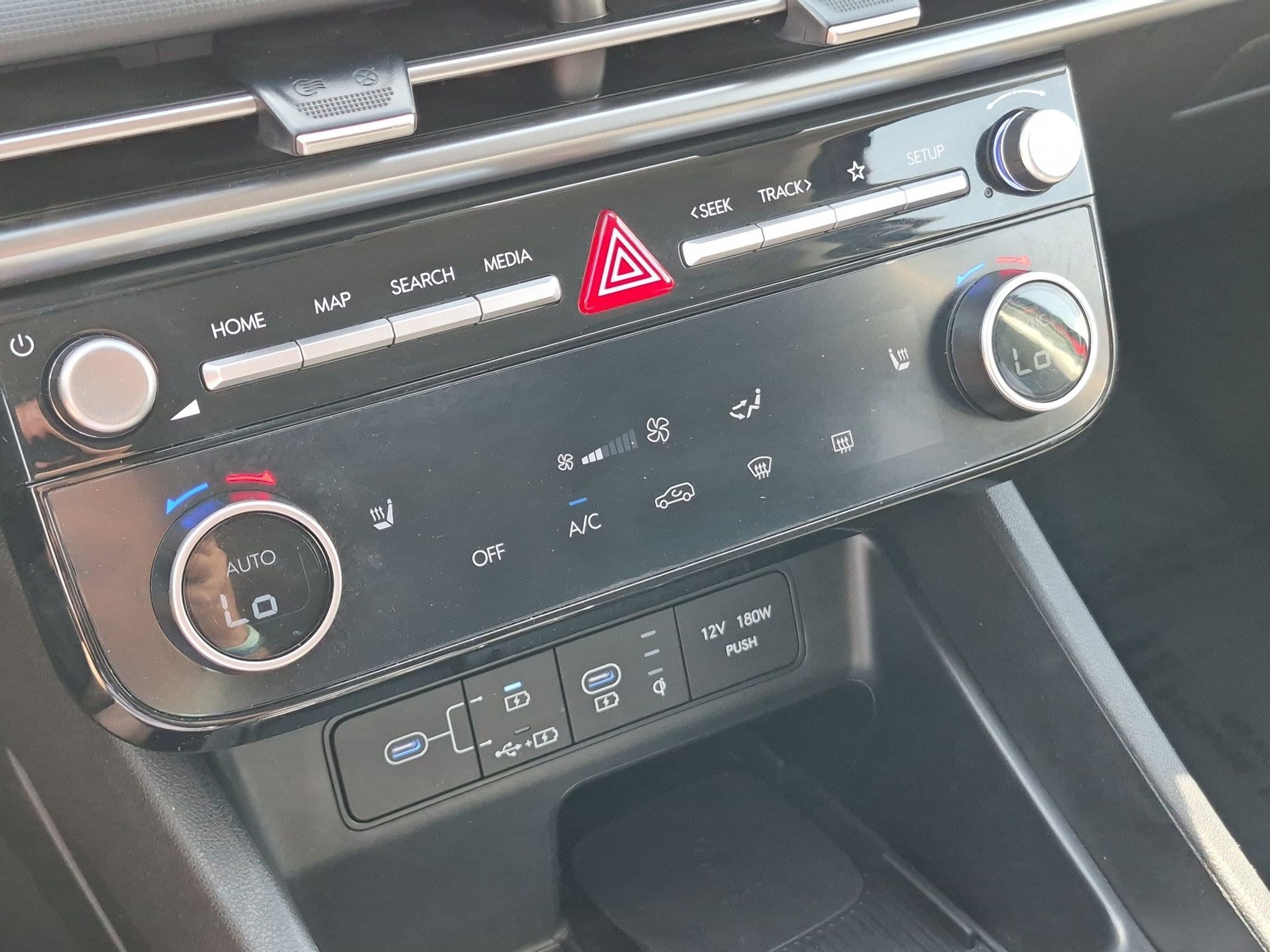 2025 Hyundai Tucson SEL - Photo 24
