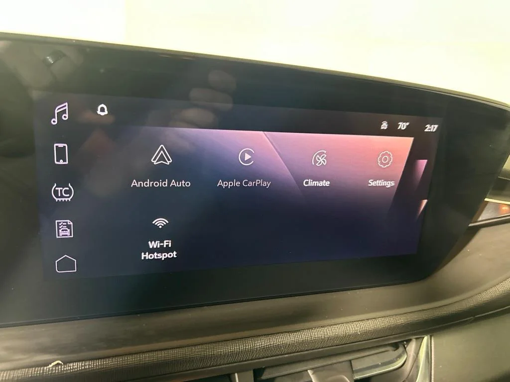 Used 2024 Cinnabar Metallic Buick Preferred image 19