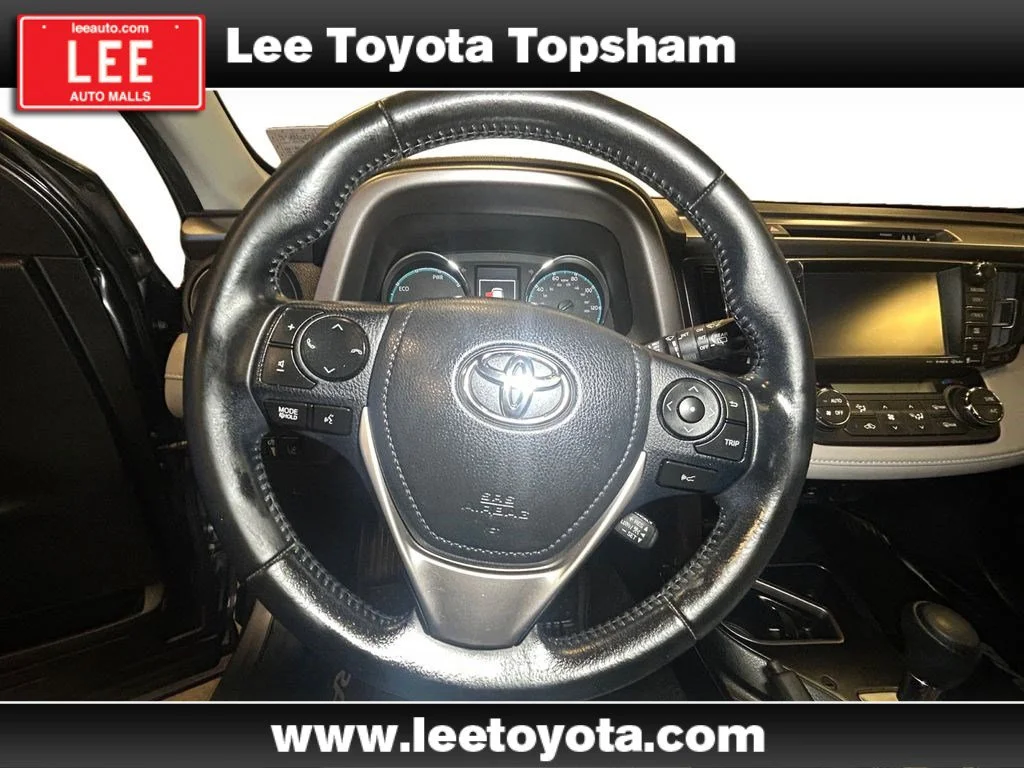 Used 2018 Magnetic Gray Metallic Toyota Hybrid XLE image 12