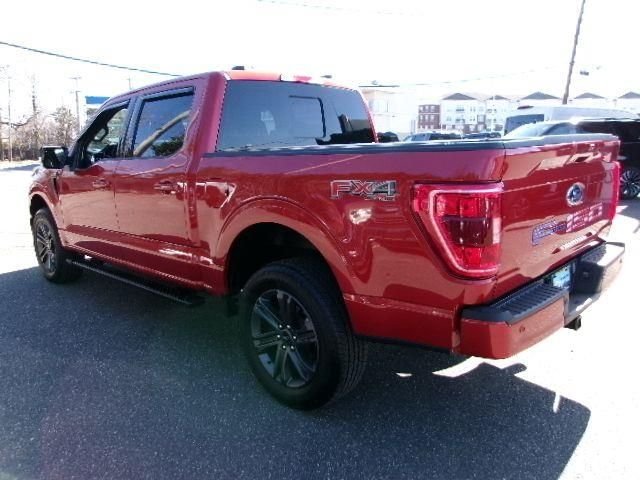 Certified Used 2023 Hot Pepper Red Metallic Tinted Clearcoat Ford XLT image 8