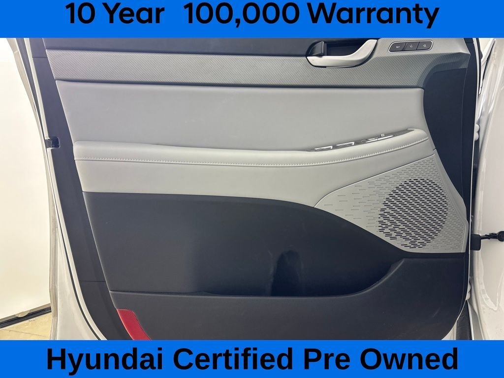 Certified Used 2025 White Hyundai SEL Premium image 18