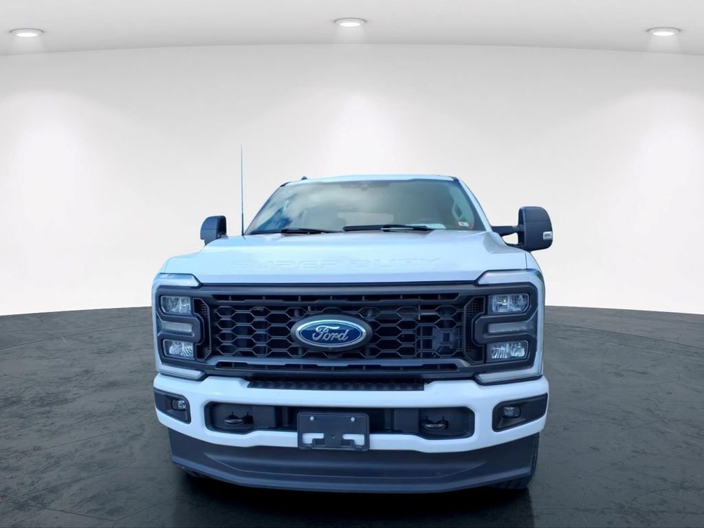 Used 2024 White Ford XL image 9