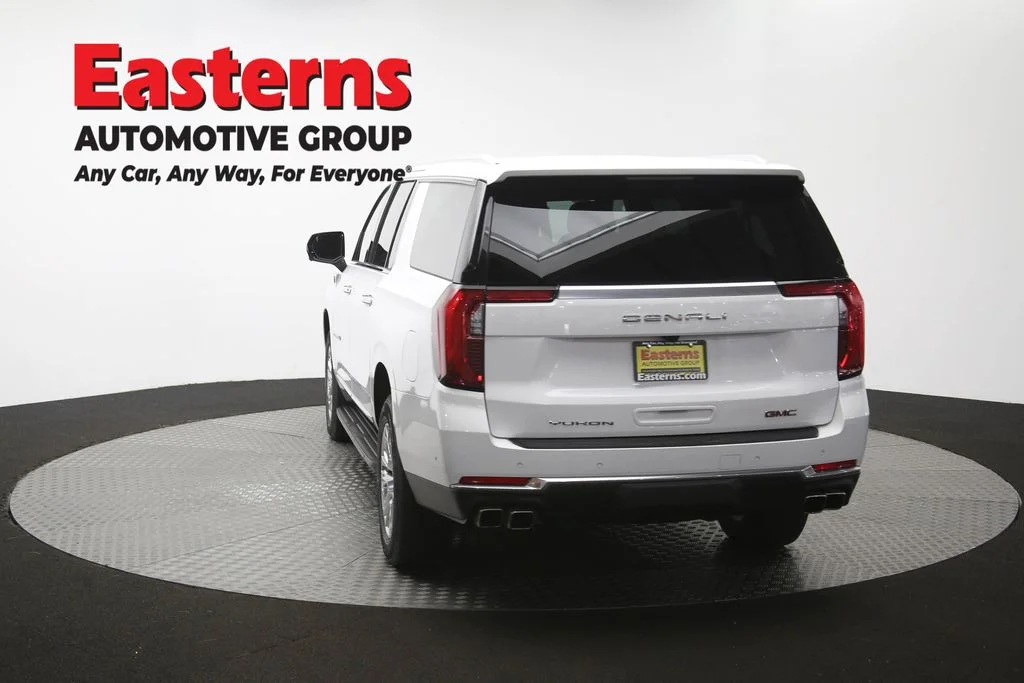 Used 2025 White GMC Denali image 43