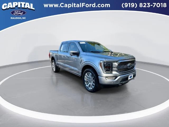 Used 2022 Silver Ford Limited image 2