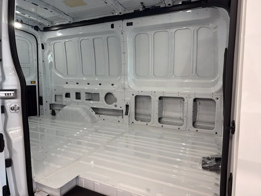 New 2027 White Ford Base image 7