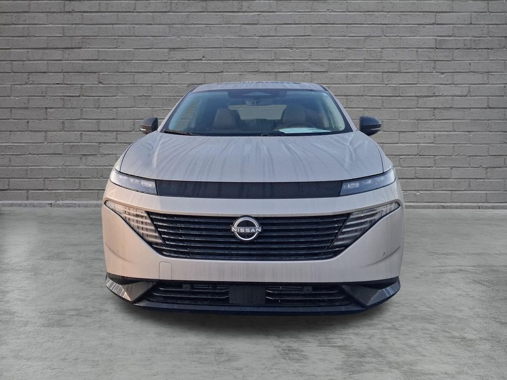 New 2027 Gray Nissan Platinum image 2
