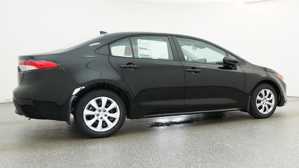 New 2026 Midnight Black Metallic Toyota LE image 15