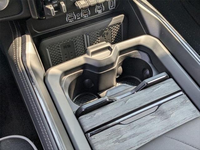 2026 RAM 1500 Limited - Photo 16