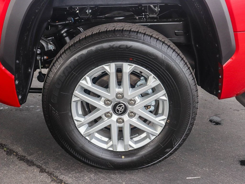 2026 Toyota Tundra SR5 - Photo 9
