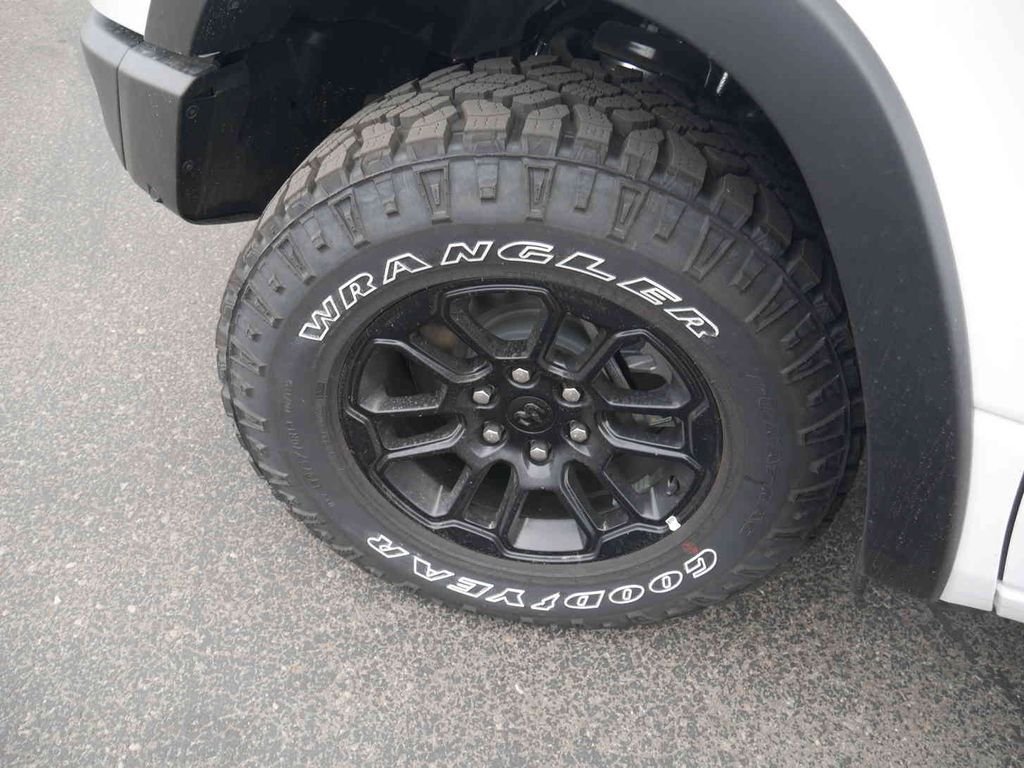 New 2026 Bright White Clear-Coat Exterior Paint RAM REBEL image 10