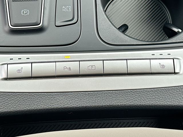 Certified Used 2026 Metal Kia LXS image 20