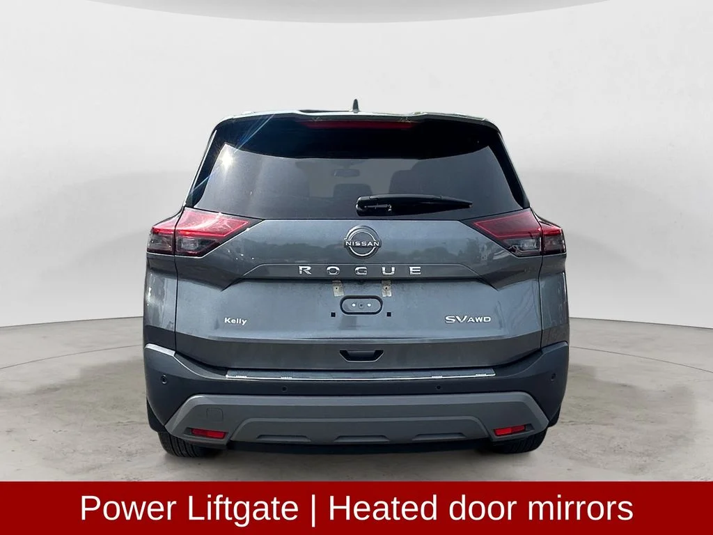 Used 2023 Gun Metallic Nissan SV image 5