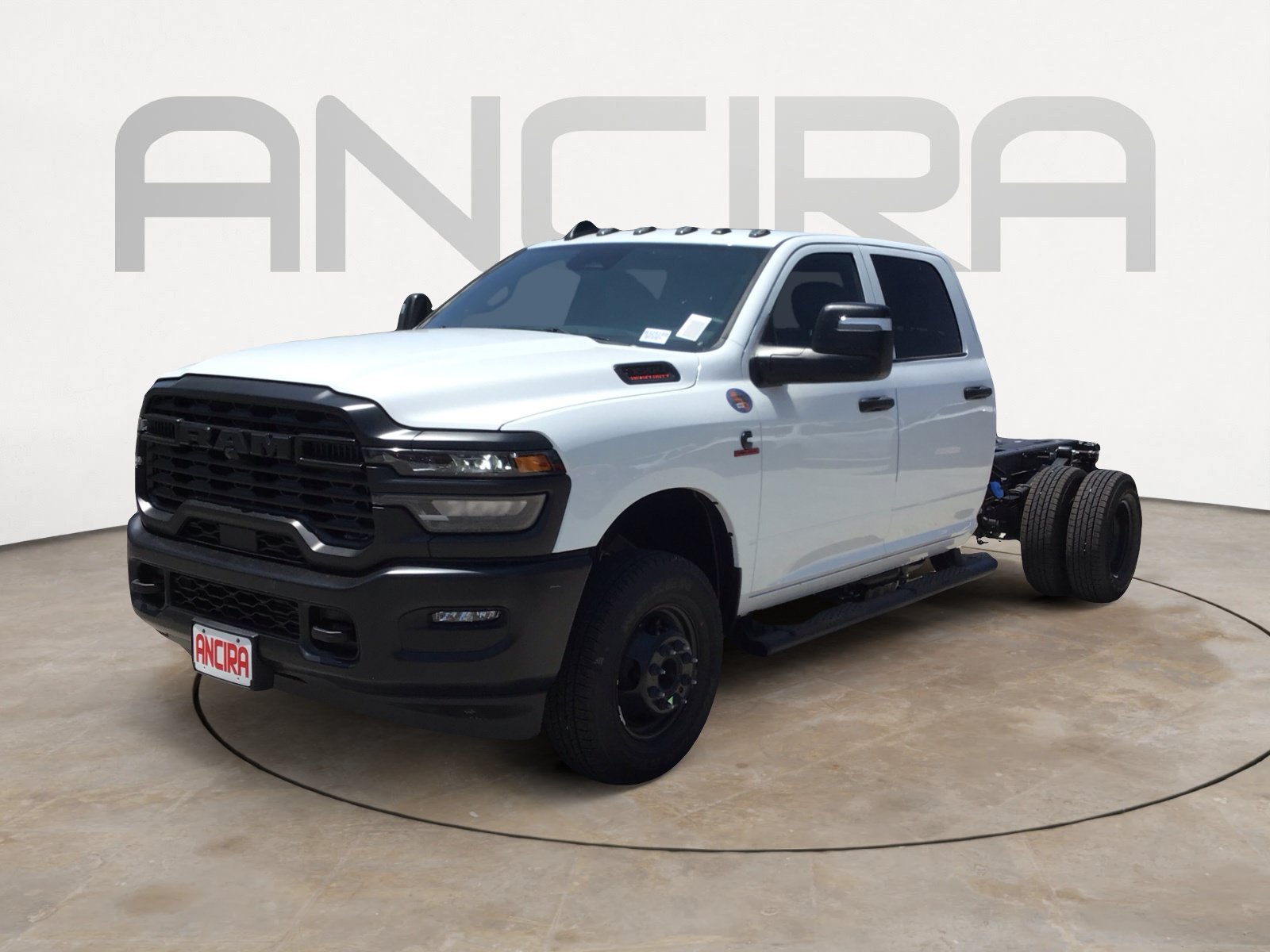 New 2026 Bright White Clearcoat RAM Tradesman image 6