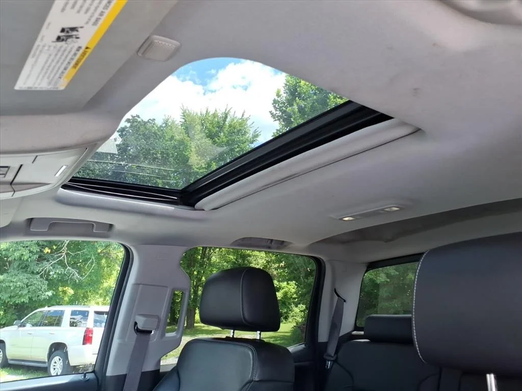 Used 2016 Gray Chevrolet LTZ image 23