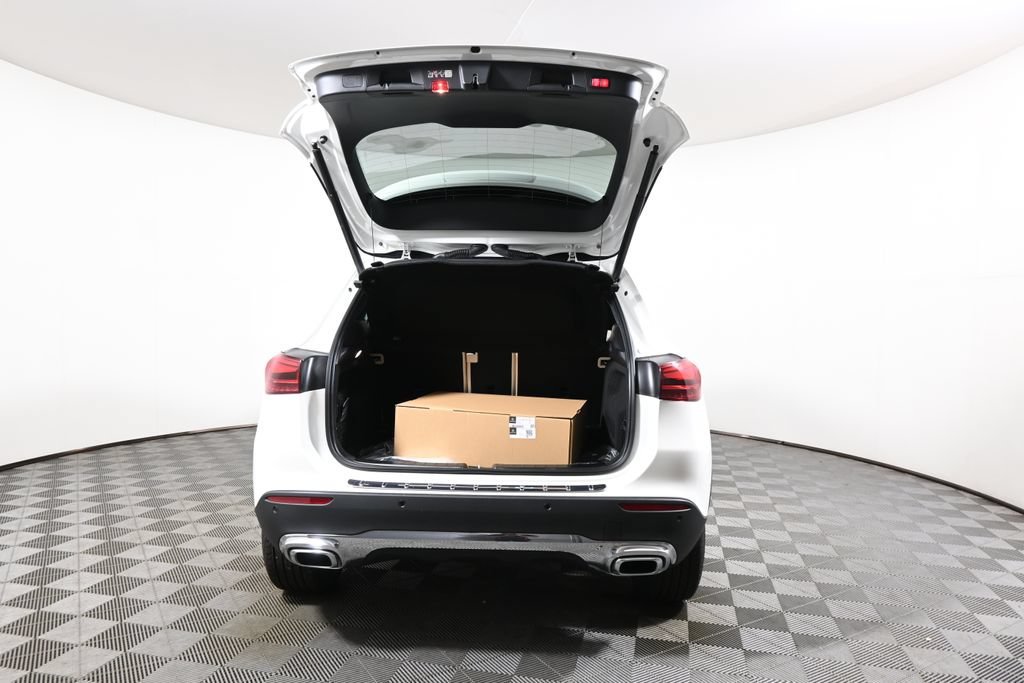 New 2026 Polar White Mercedes-Benz GLA 250 image 67