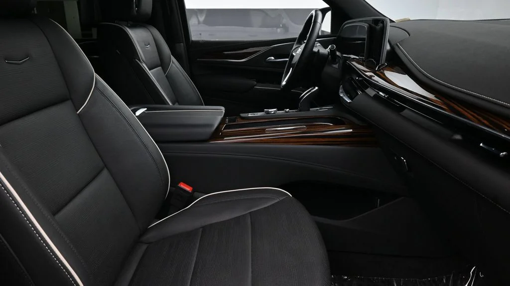 Used 2024 White Cadillac Premium Luxury image 2