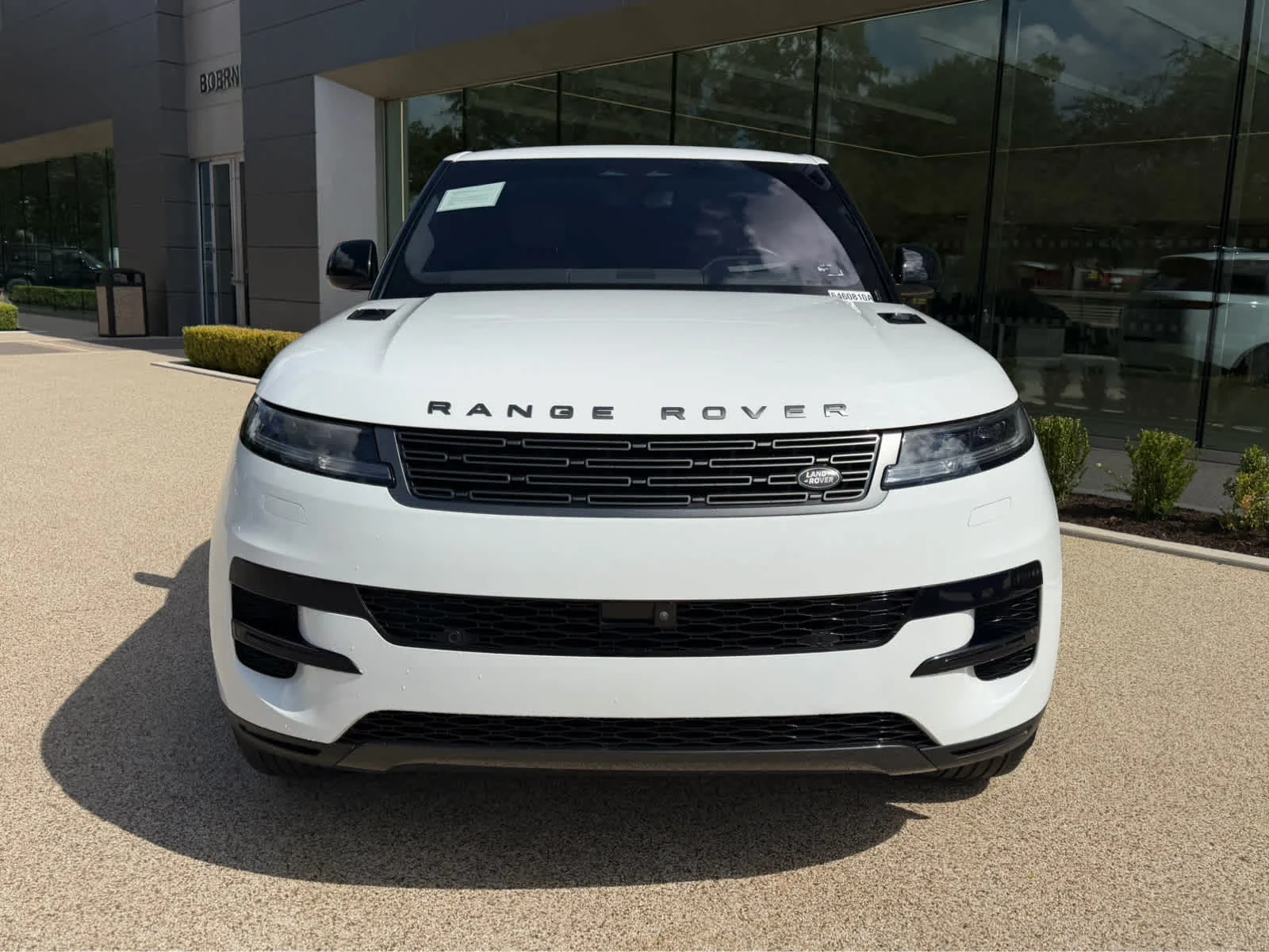Certified Used 2023 Fuji White Land Rover SE image 3