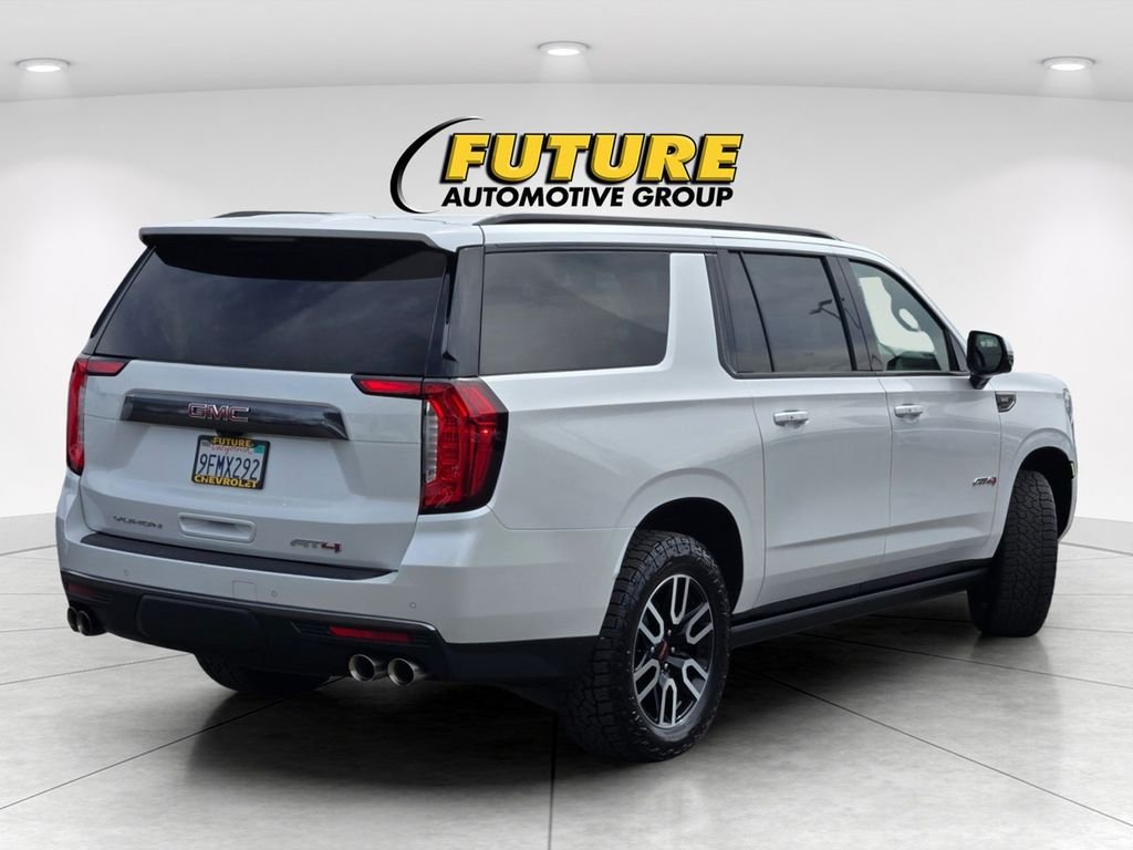 Used 2023 White GMC AT4 image 4