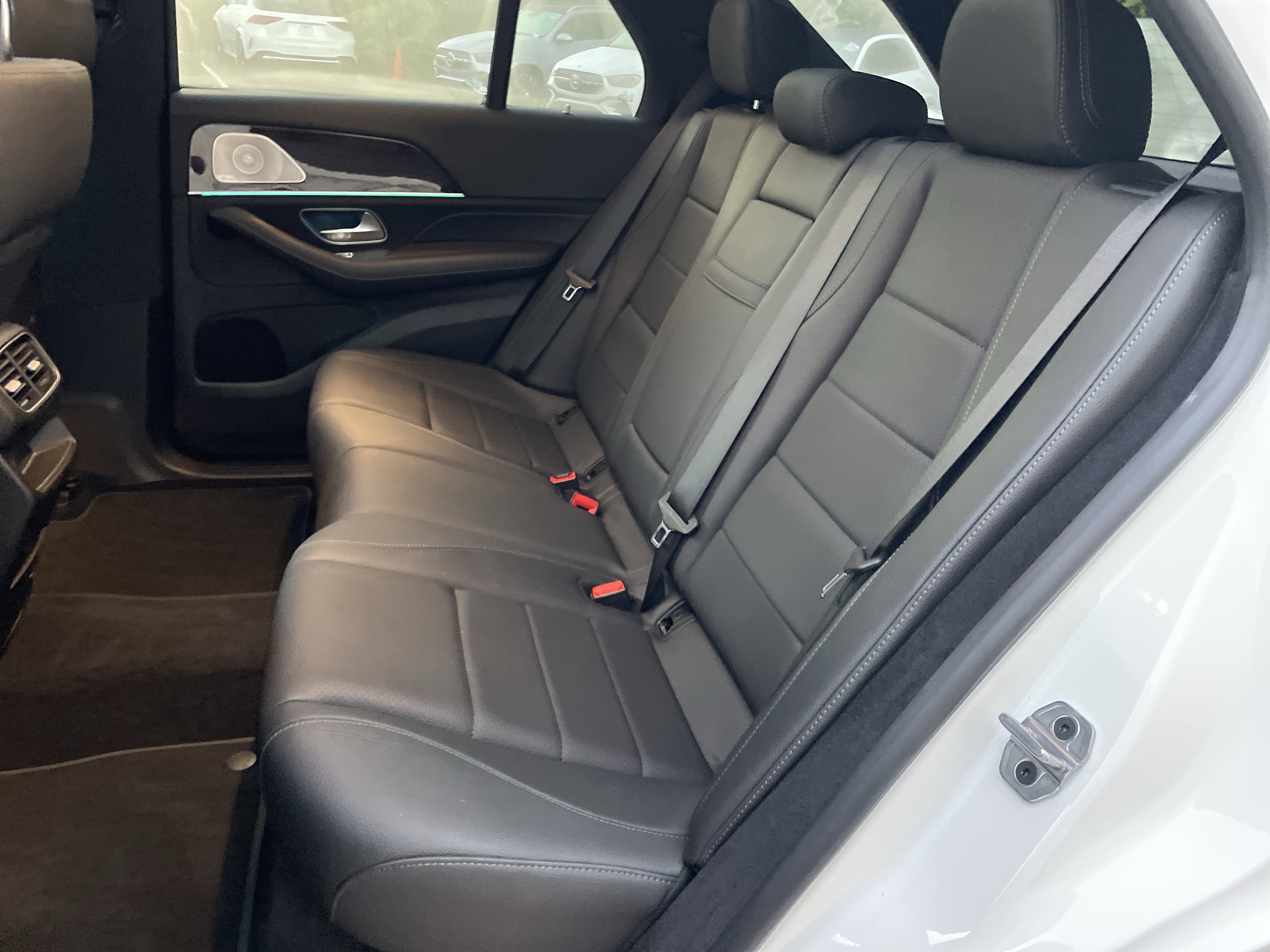 Certified Used 2023 Polar White Mercedes-Benz GLE 350 SUV image 38